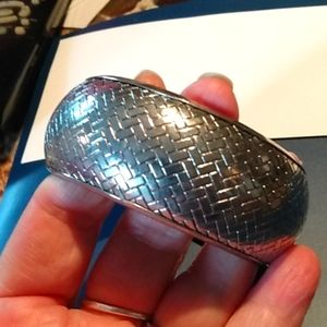 Ladies silver-colored herringbone wide bracelet